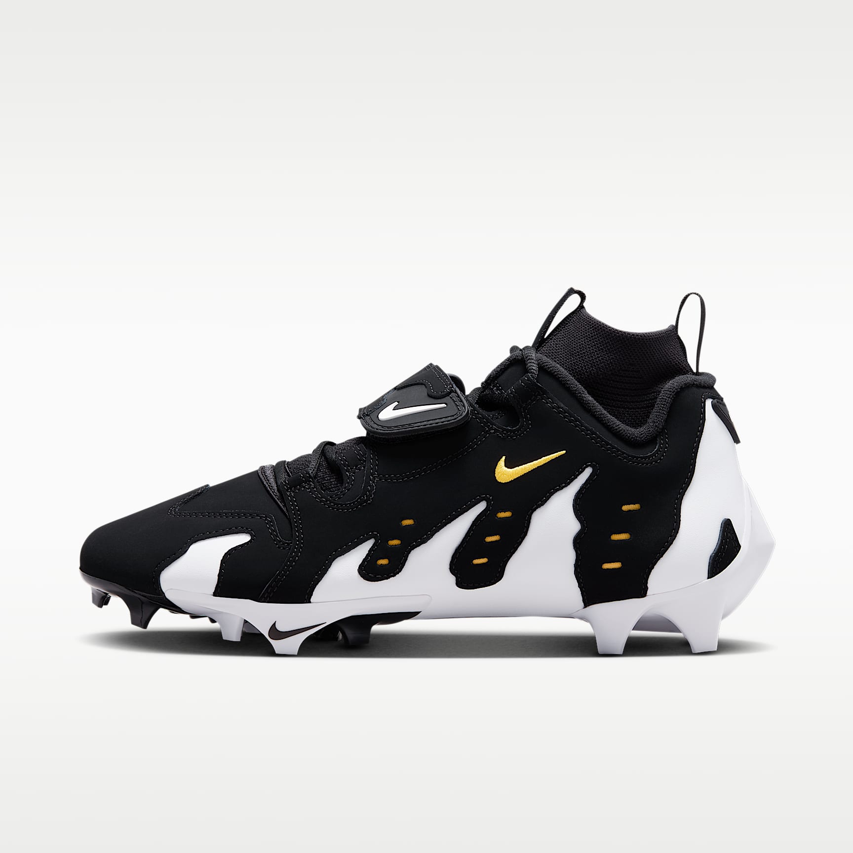 スパイク NIKE DIAMOND TURF 96 Nike Diamond Turf 96 TD Football Cleats. Nike.com